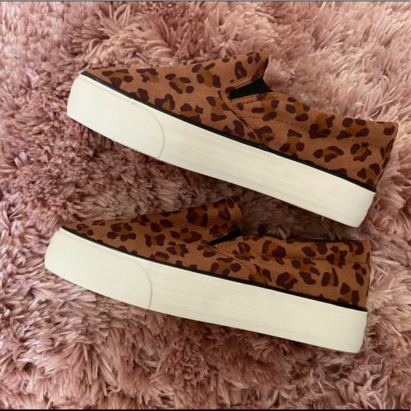 Restricted Shoes - Leopard print shoes